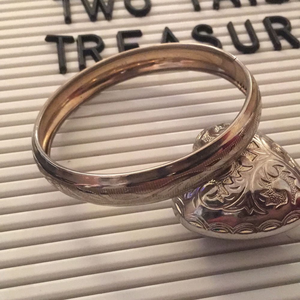 Vintage silver etched bangle bracelet
